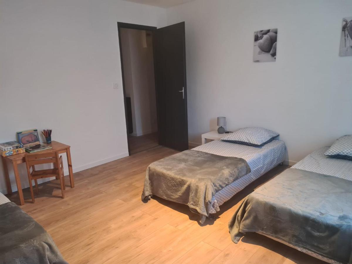 Magnifique Appartement Avec Terrasse Besseges Esterno foto