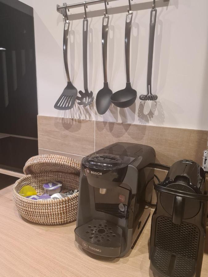Magnifique Appartement Avec Terrasse Besseges Esterno foto
